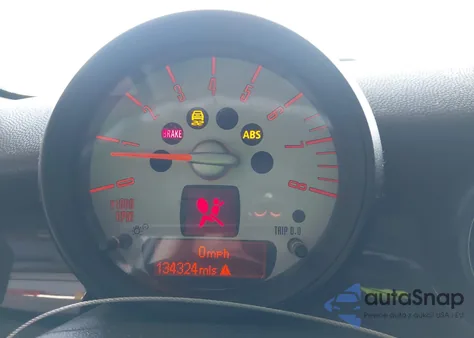 2011 Mini Cooper S z USA, uszkodzony, nr VIN WMWSV3C51BTY23571